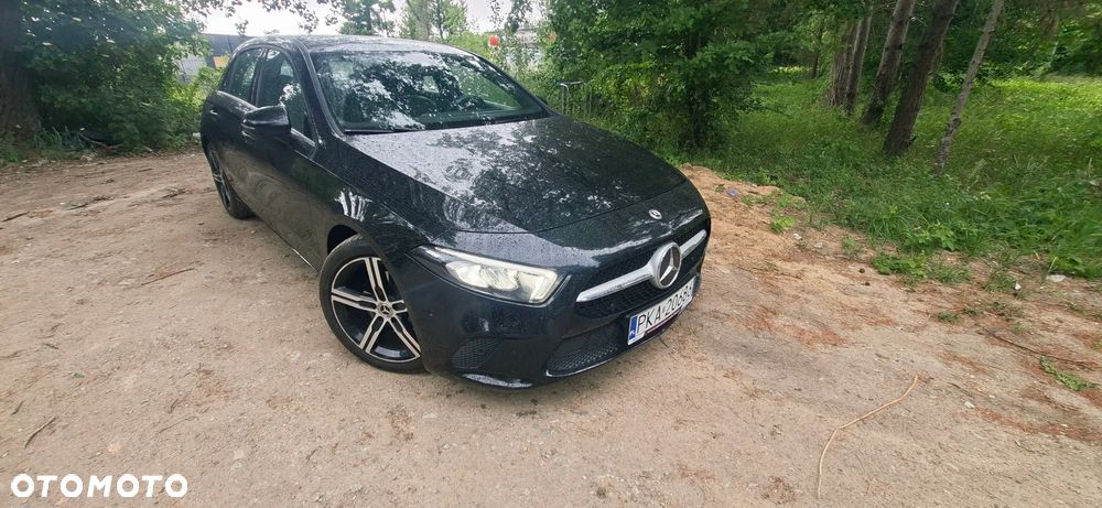 Mercedes-Benz Klasa A 180 d Style 8G-DCT - 3