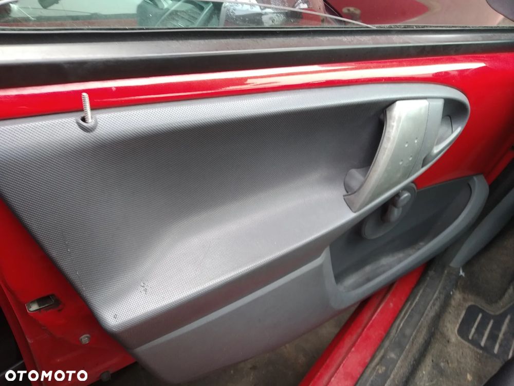 CITROEN C1 05 - 08 1.0 PODNOŚNIK SZYBY LEWY PRAWY PRZÓD TYL - 28