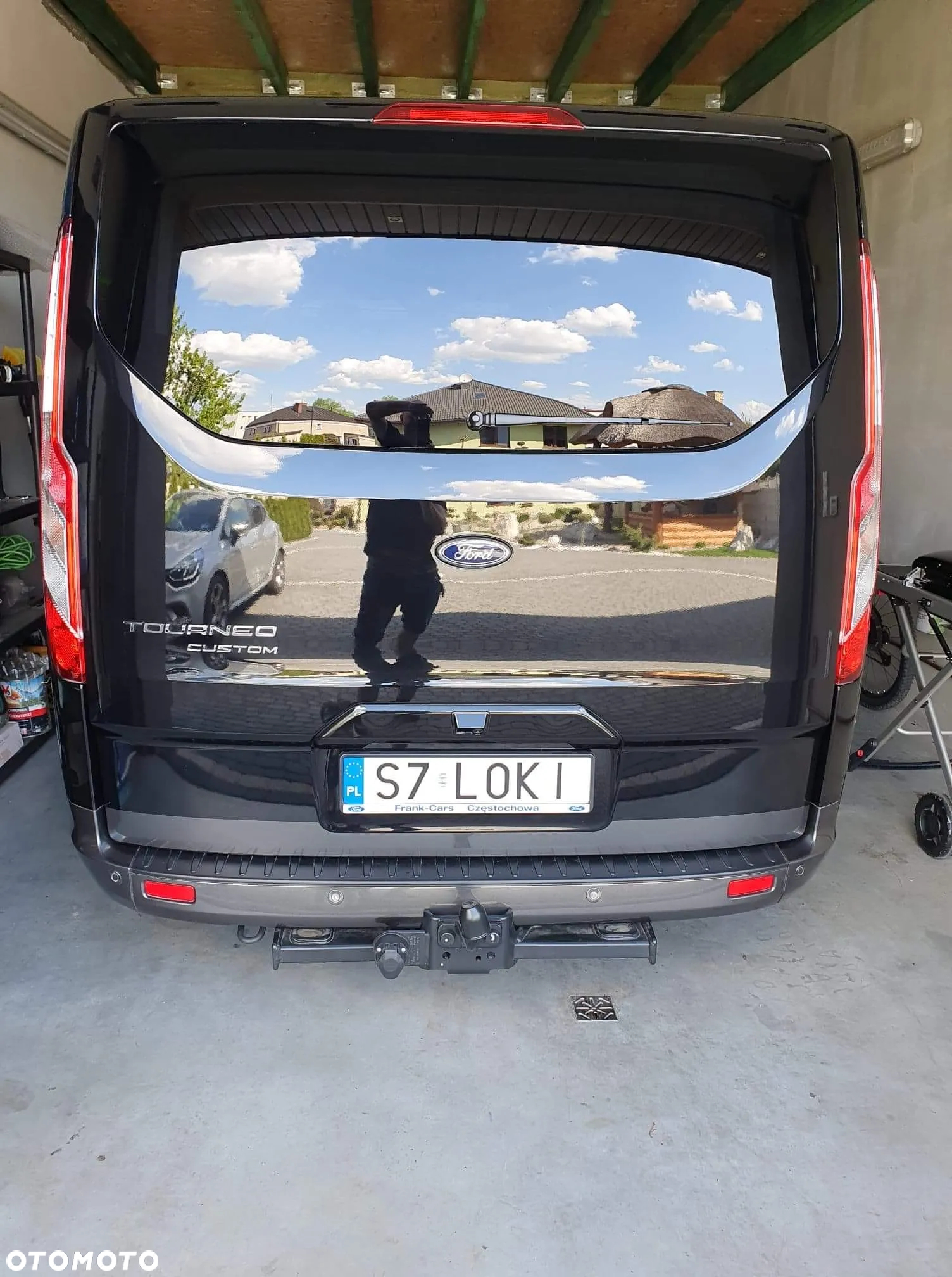 Ford Tourneo Custom - 2