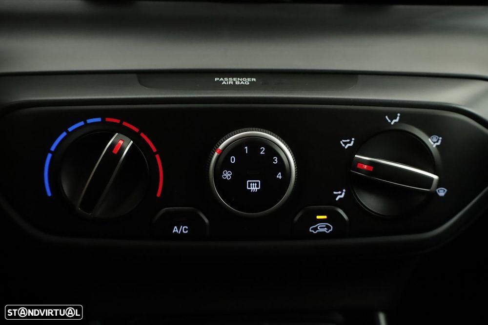 Hyundai i20 1.0 T-GDI Style DCT - 12