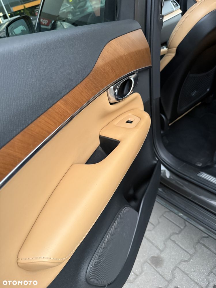 Volvo XC 90 B5 D AWD Momentum Pro 7os - 16