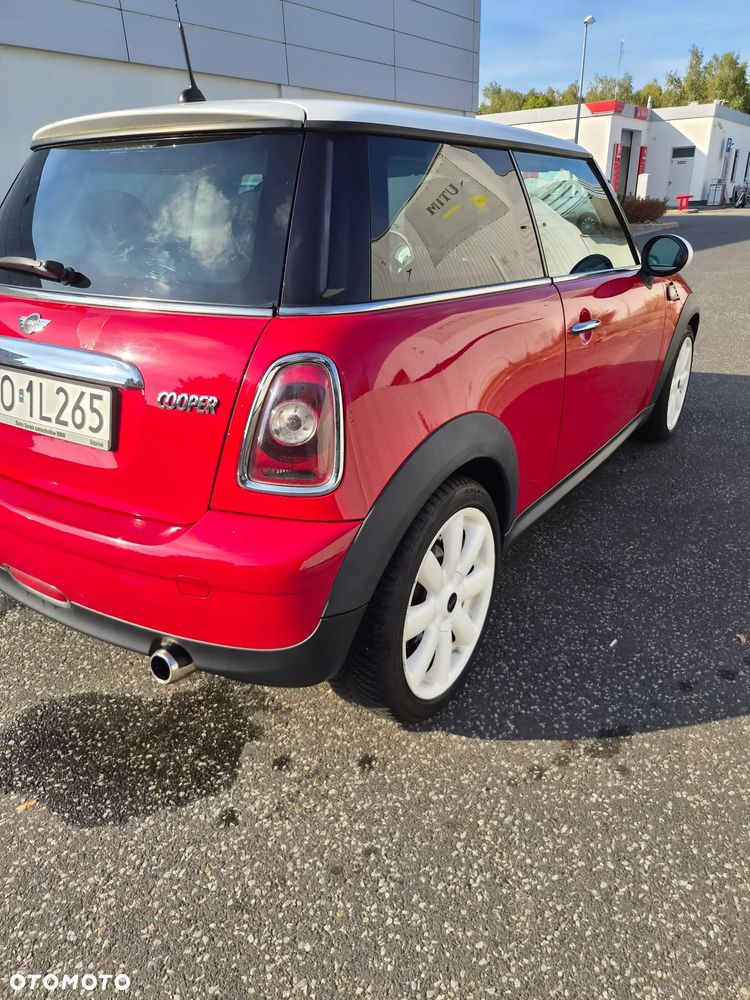 MINI Cooper Standard - 30