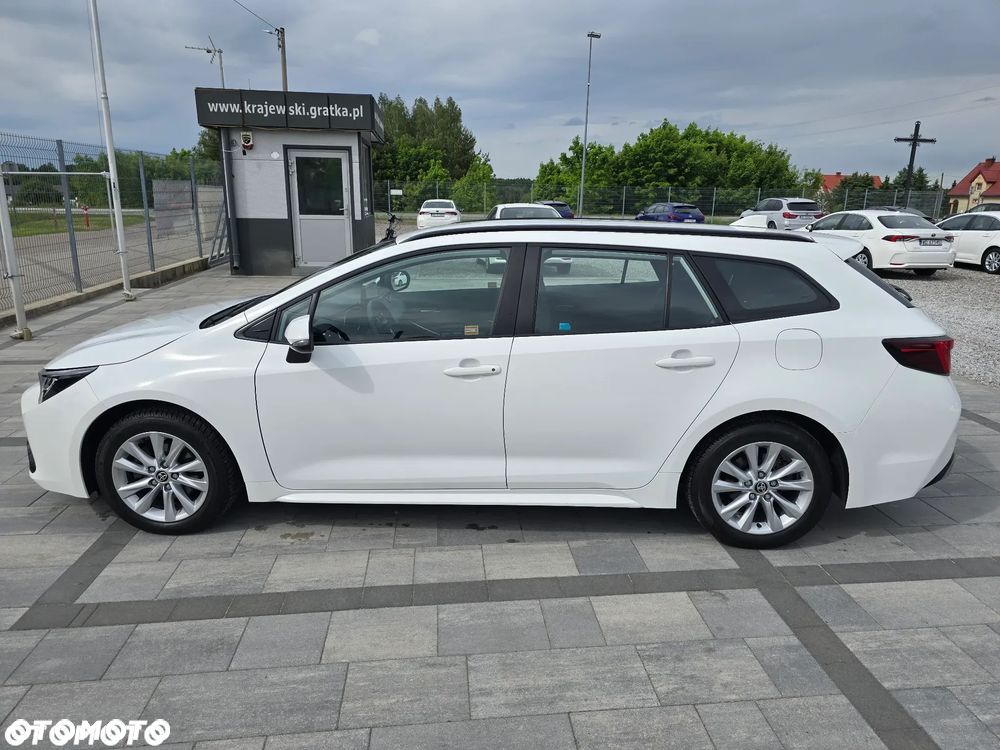 Toyota Corolla 1.8 Hybrid Comfort - 12