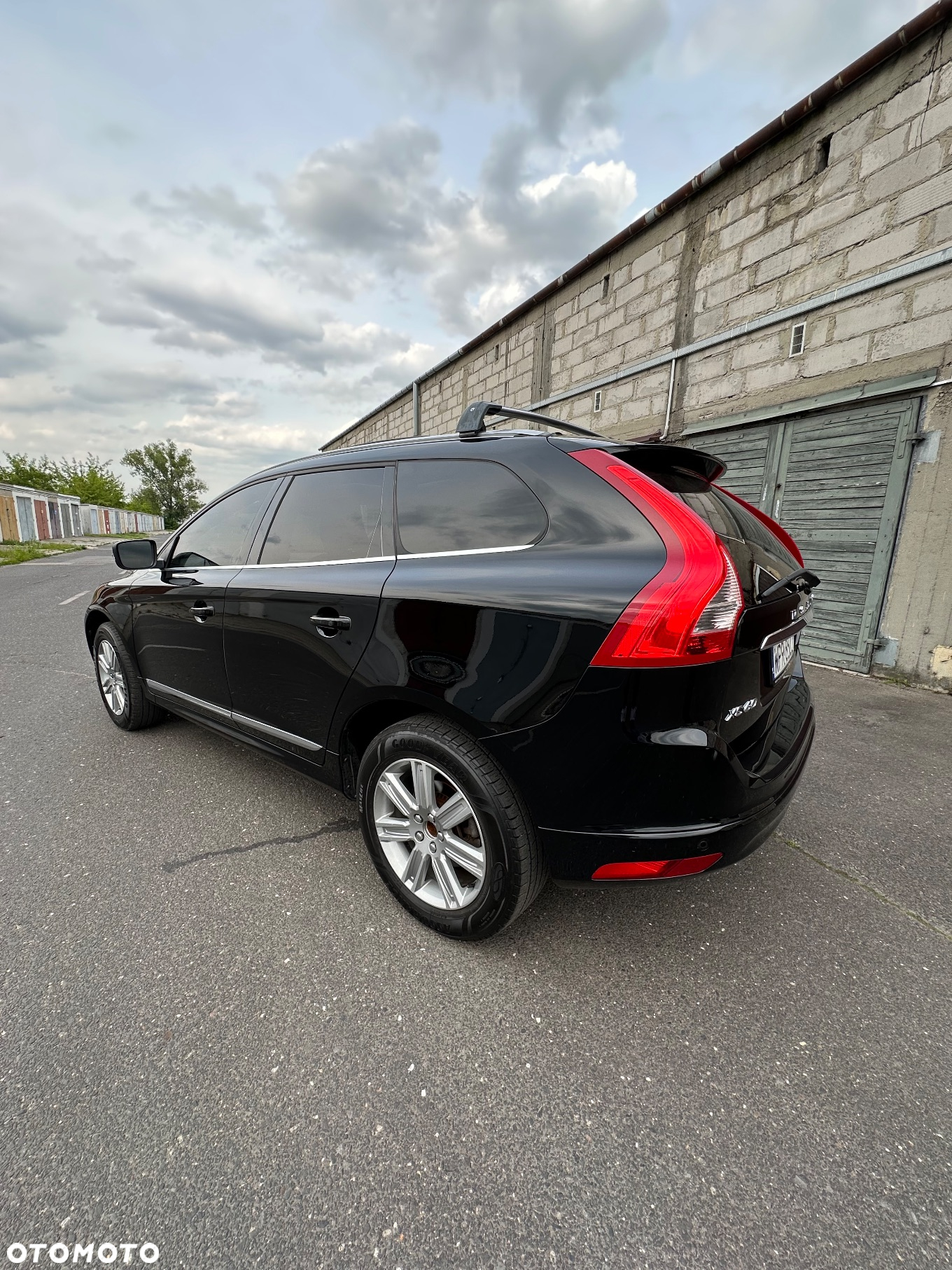 Volvo XC 60 T6 AWD Drive-E Momentum - 11