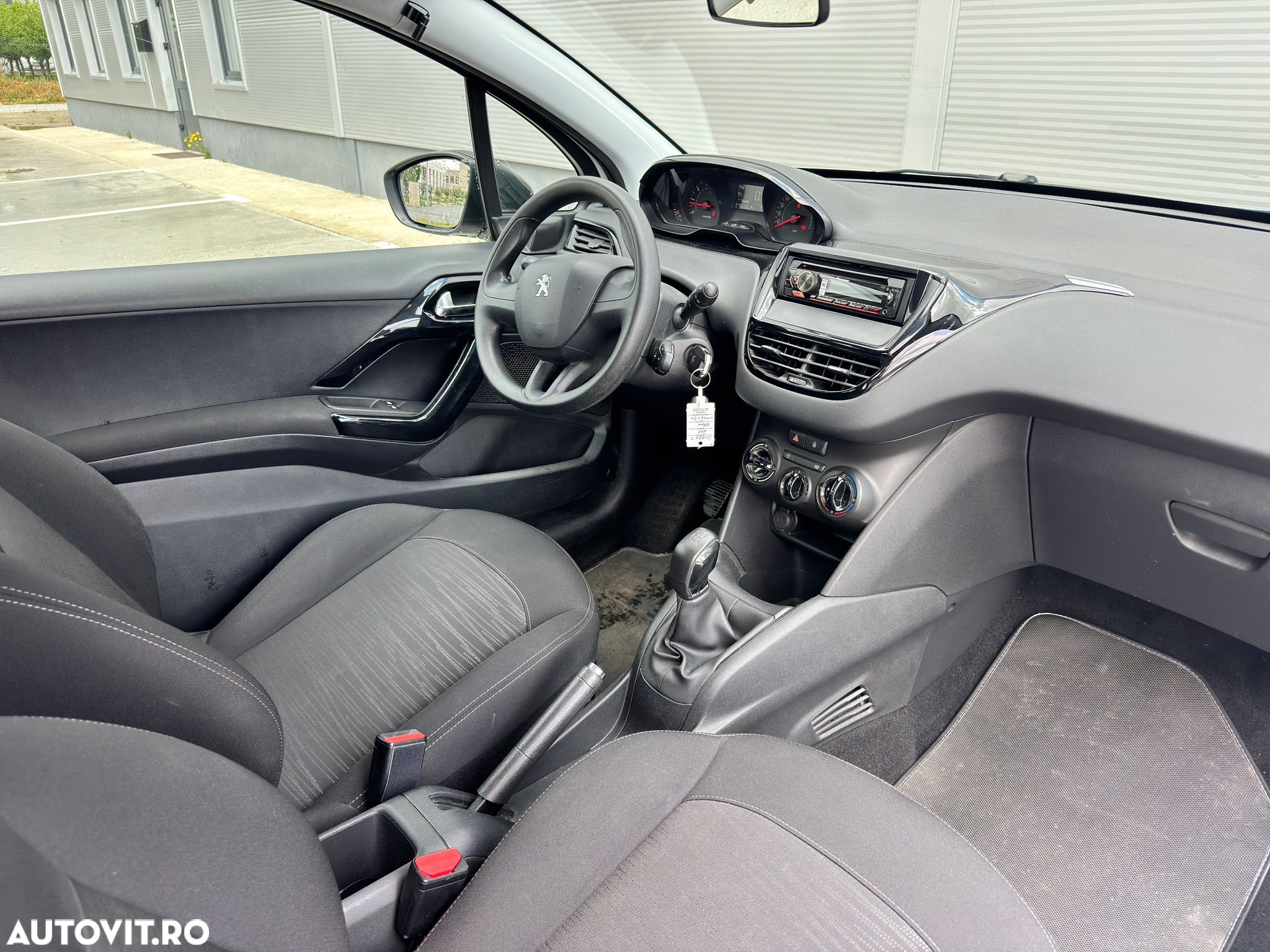 Peugeot 208 1.0 L PureTech Access - 19