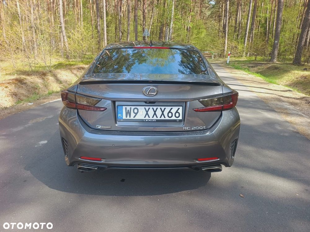 Lexus RC 200t SPORT - 10