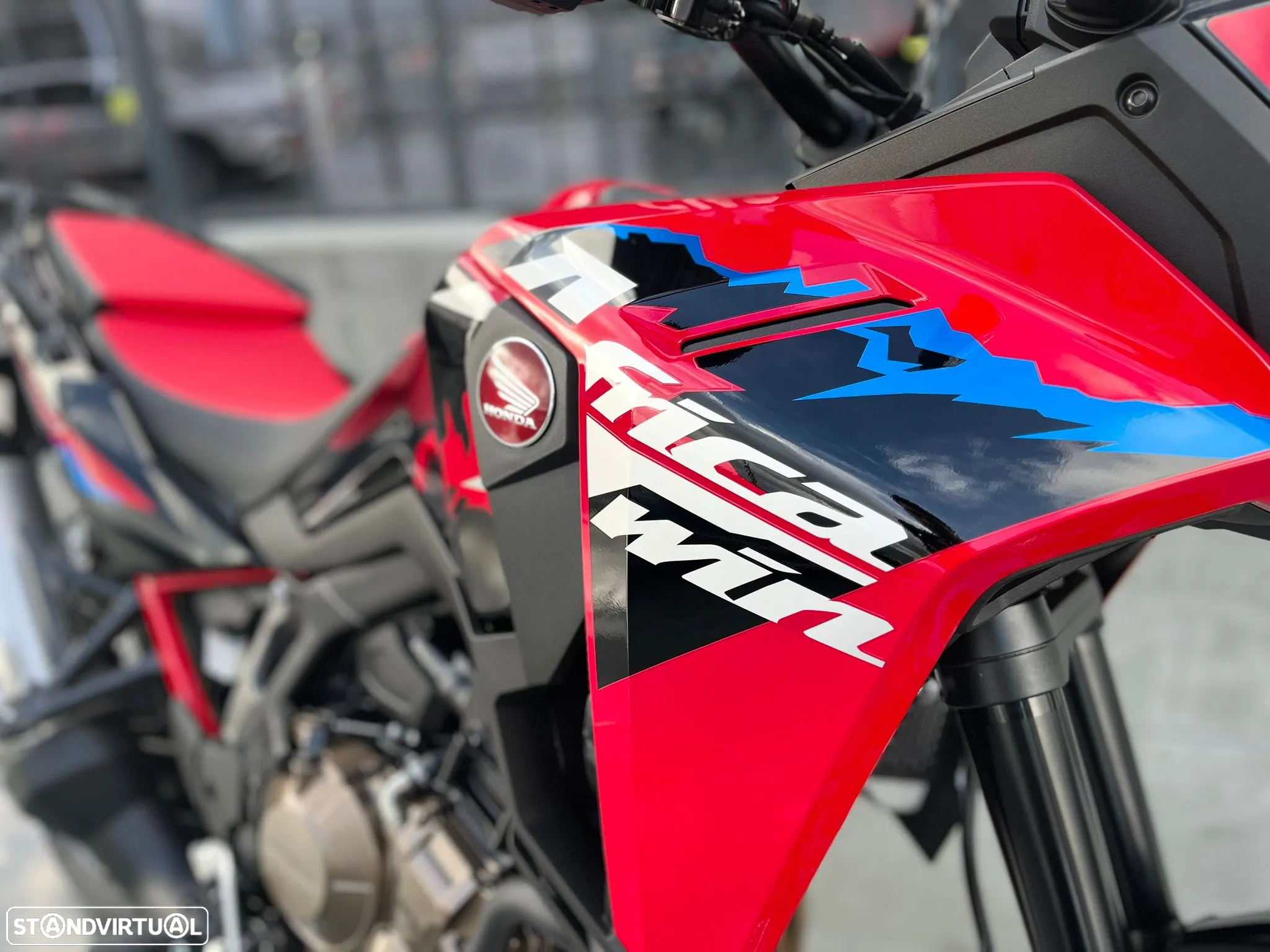 Honda CRF 1100l AFRICA TWIN 2025 - 4