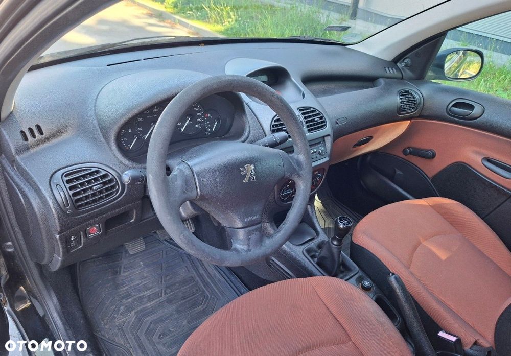 Peugeot 206 - 14