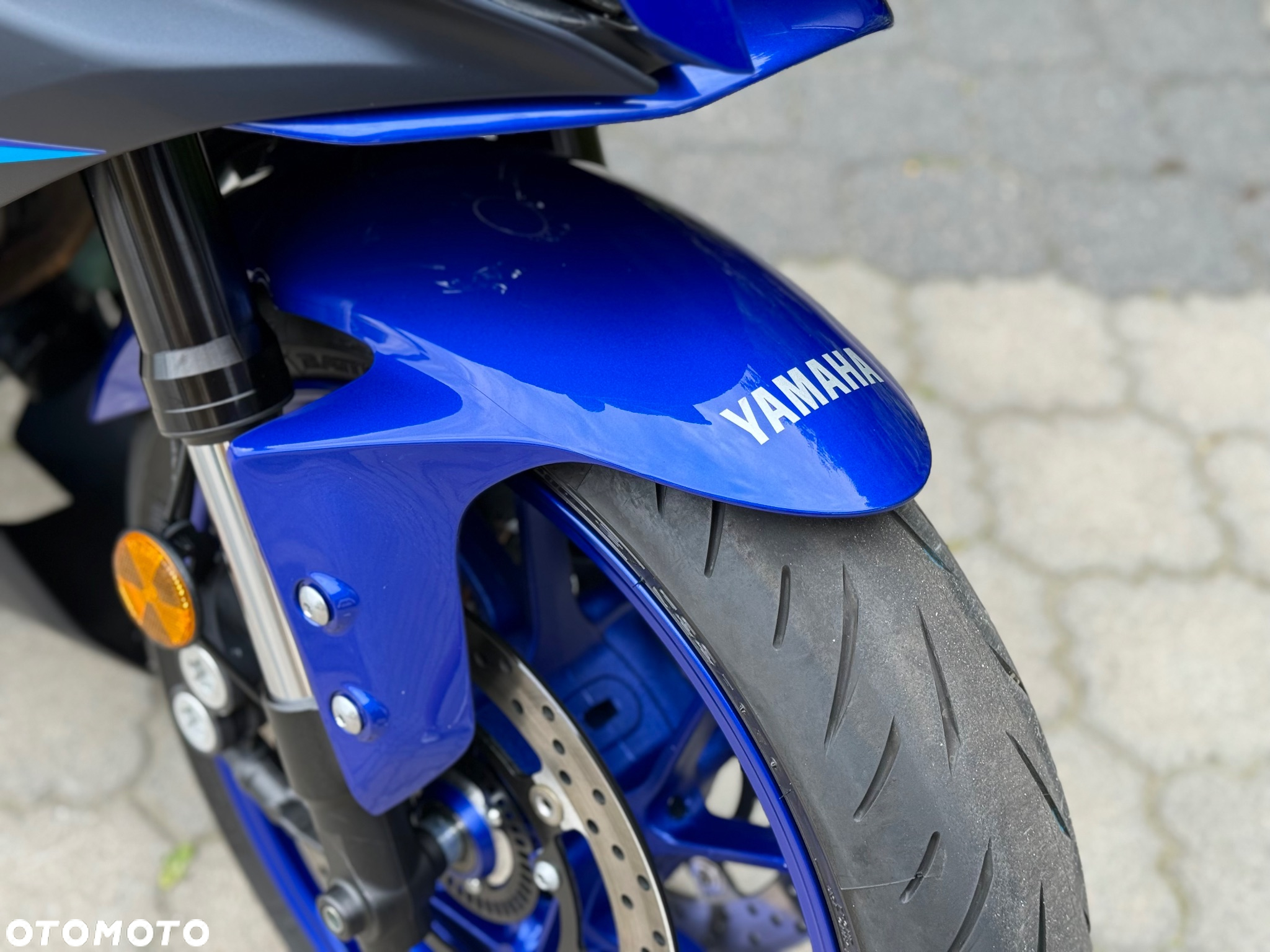 Yamaha R7 - 10