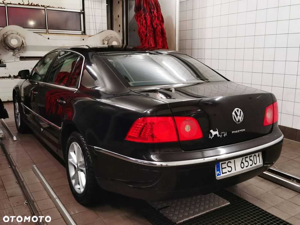 Volkswagen Phaeton 3.2 V6 Tiptr (5 os.) - 3