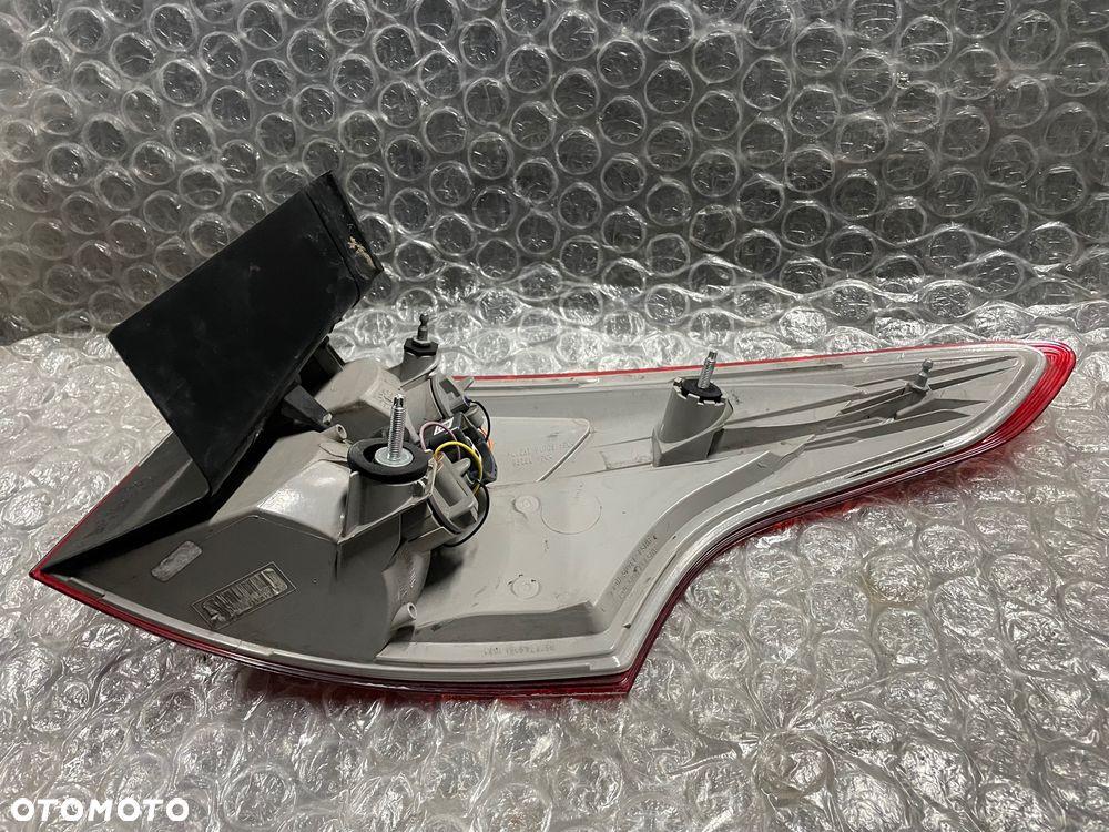 LAMPA LEWA TYŁ FORD FOCUS MK3 KOMBI BM51-13405-G BM51-13405-H - 6