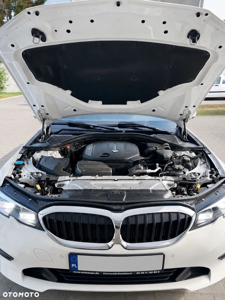 BMW Seria 3 - 12