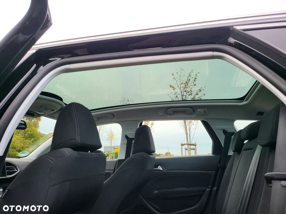Peugeot 308 BlueHDi FAP 120 EAT6 Stop & Start Allure - 19