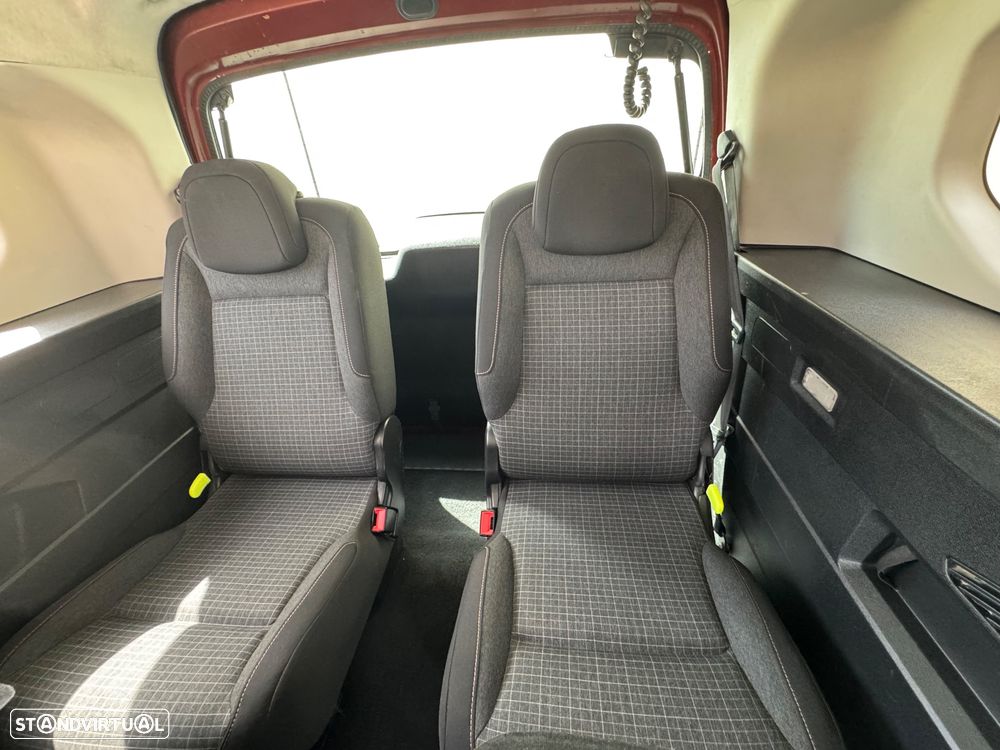 Peugeot Rifter 1.5 BlueHDi Long GT Line EAT8 - 11