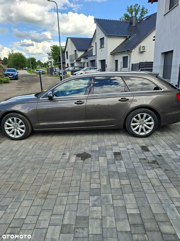 Audi A6 Avant - 2