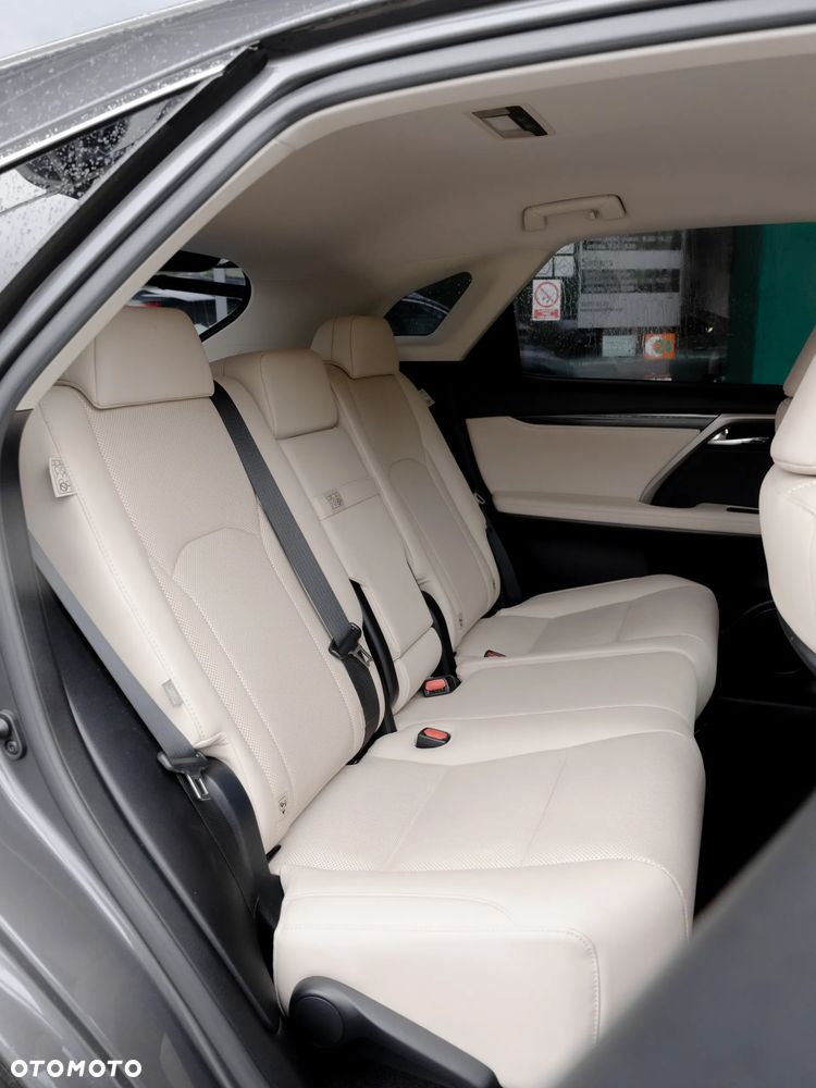 Lexus RX 450h Business Edition - 15