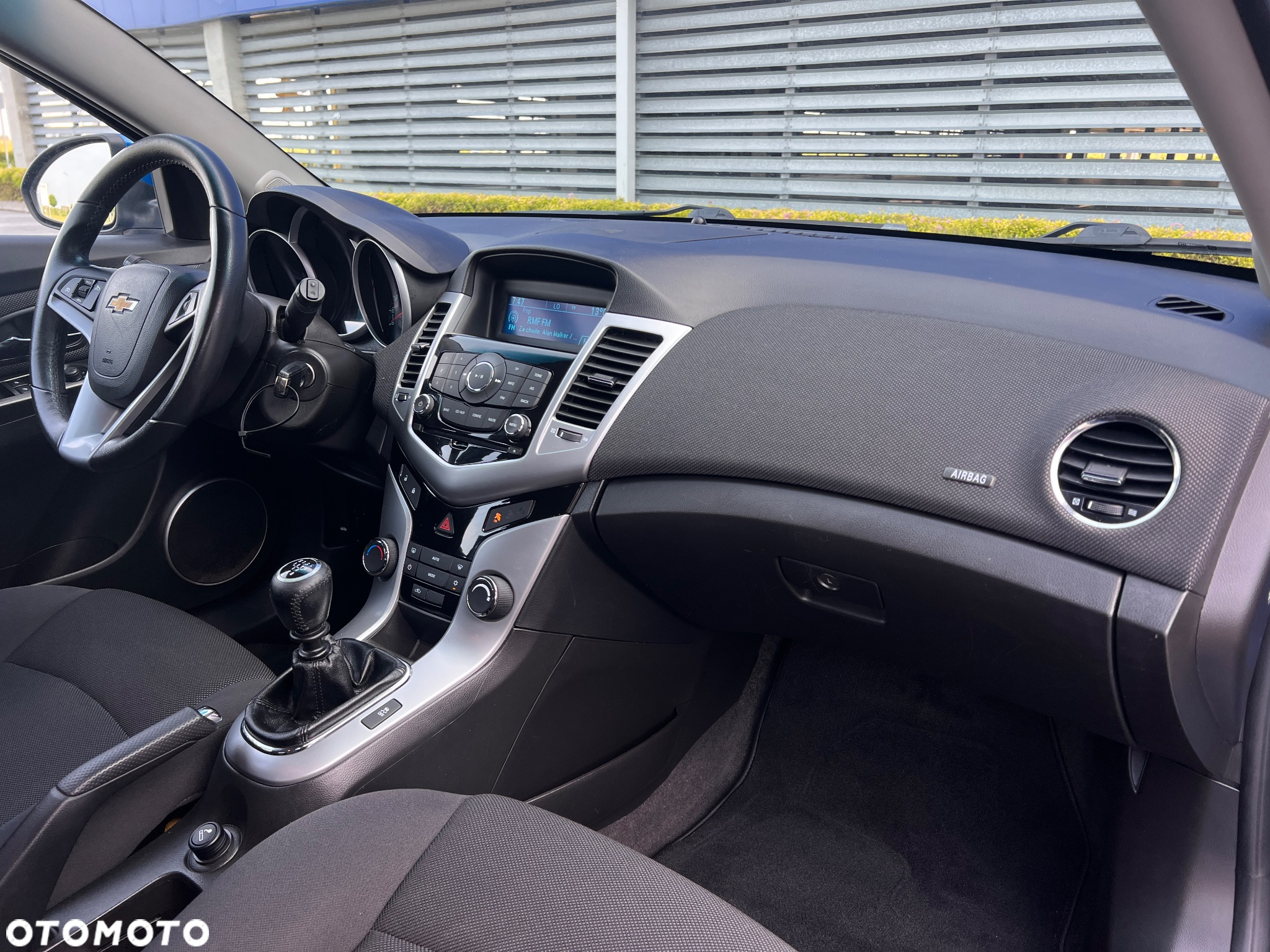 Chevrolet Cruze 1.6 LS+ - 20