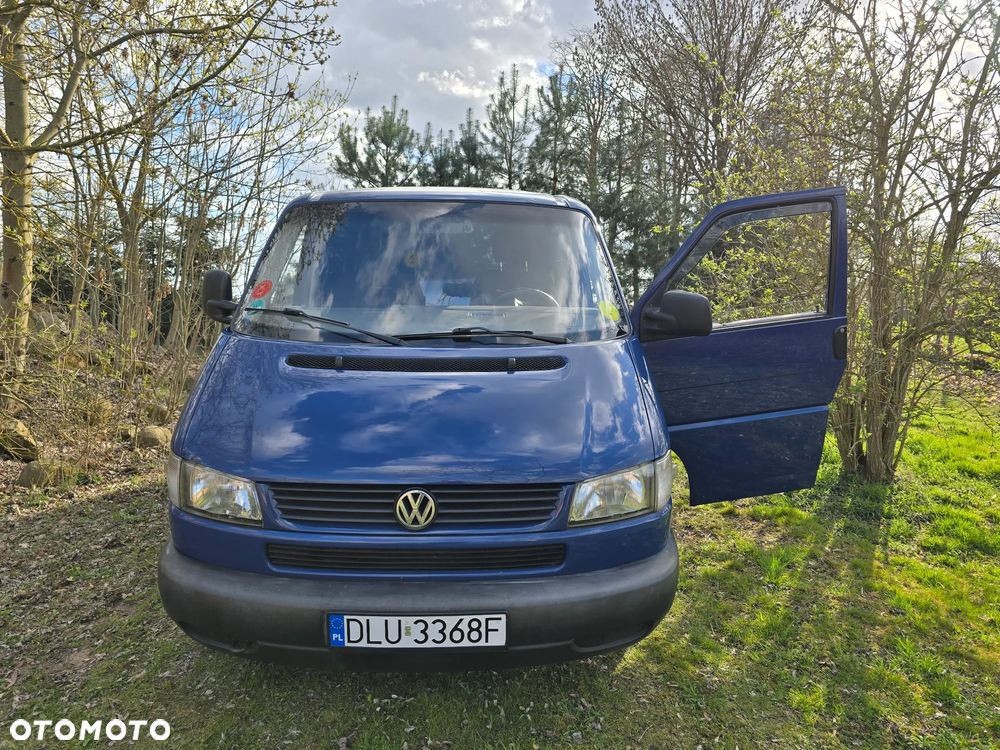 Volkswagen Caravelle Basis / CL - 28