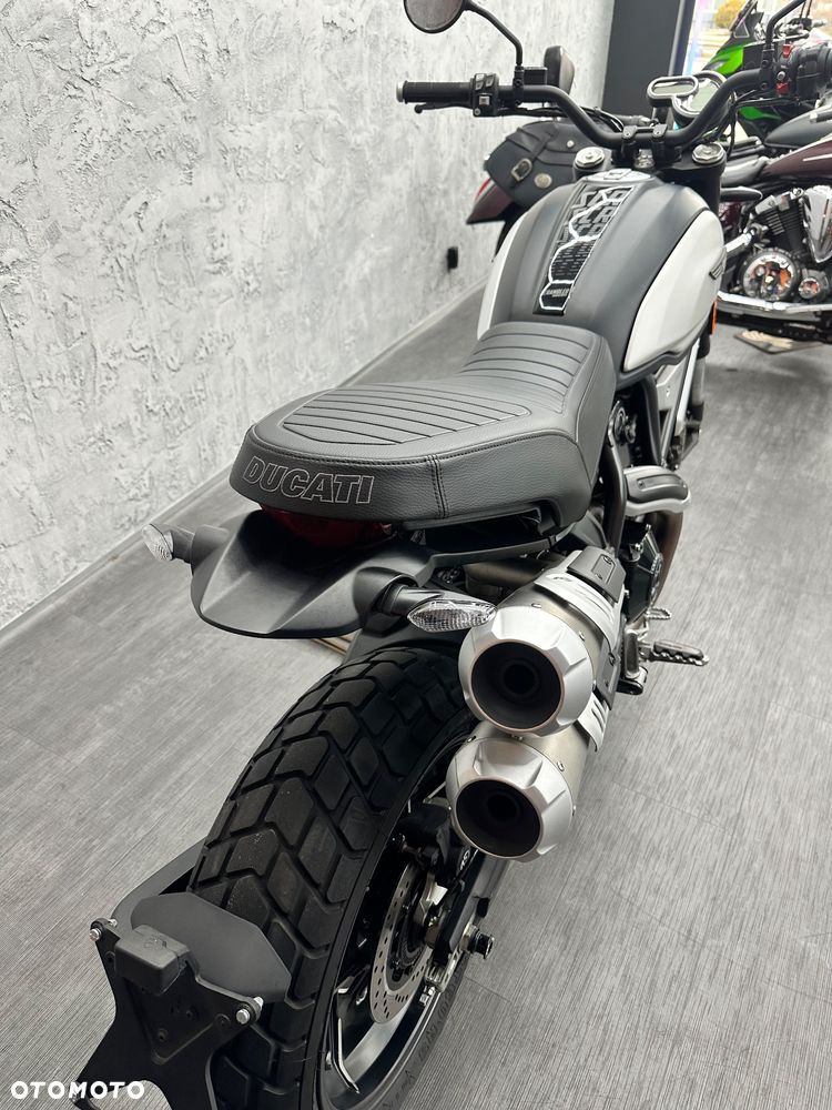 Ducati Scrambler - 13