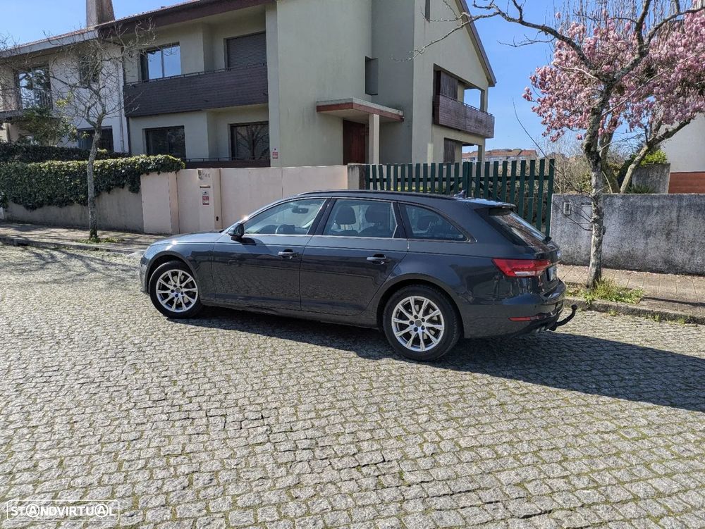 Audi A4 2017 photo 5