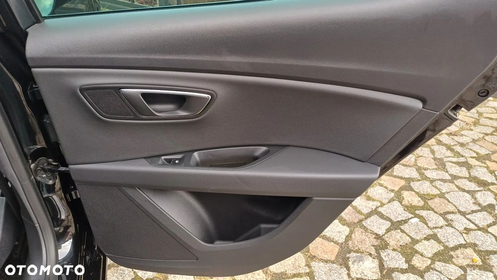 Seat Leon 2.0 TDI DPF Ecomotive FR - 25