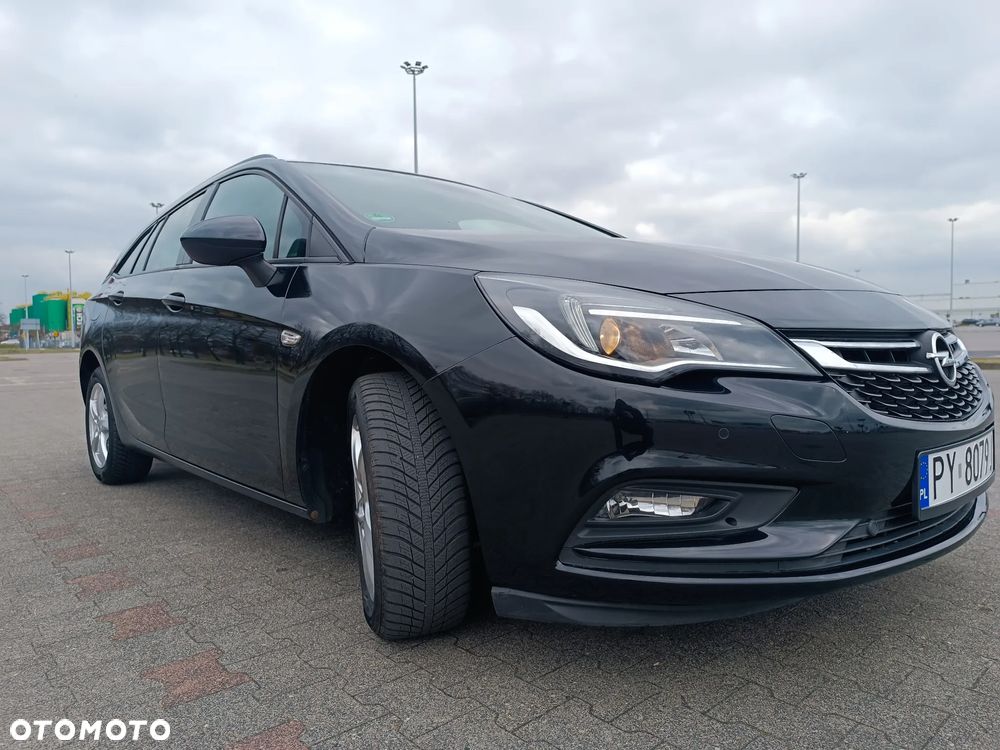 Opel Astra 1.6 BiTurbo D (CDTI) Start/Stop Business - 4