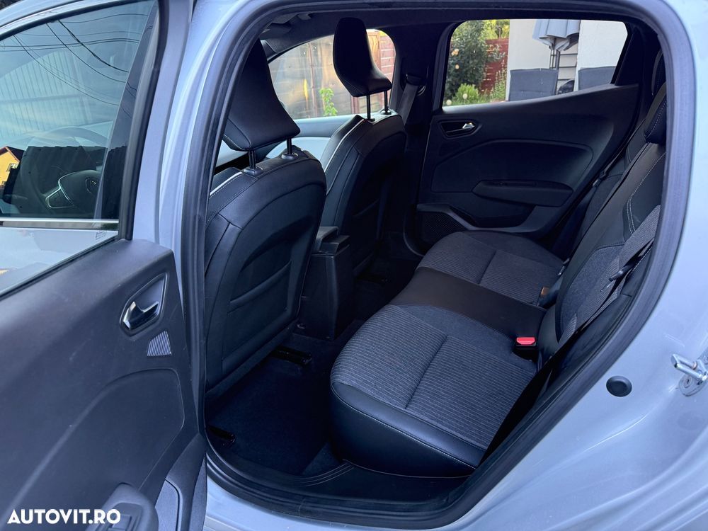 Renault Clio TCe 90 X-tronic INTENS - 4