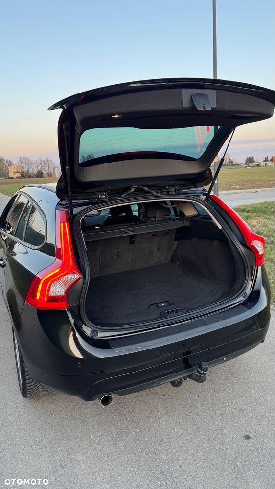 Volvo V60 D3 Linje Business - 38
