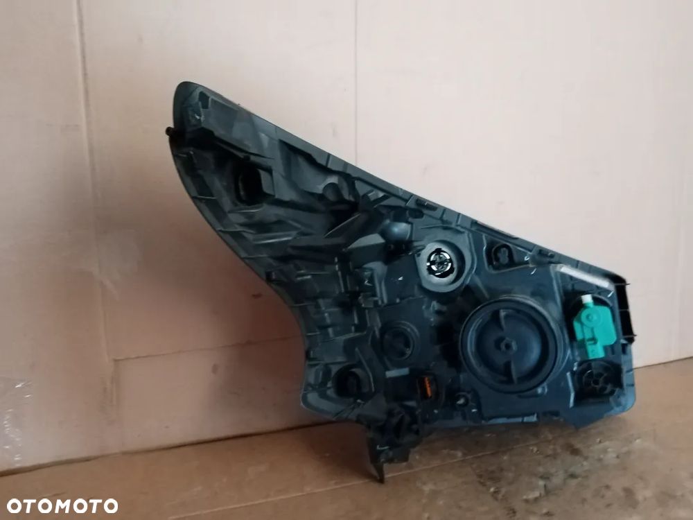 Lampa lewy przód przednia lewa Renault Trafic III Vivaro B - 4