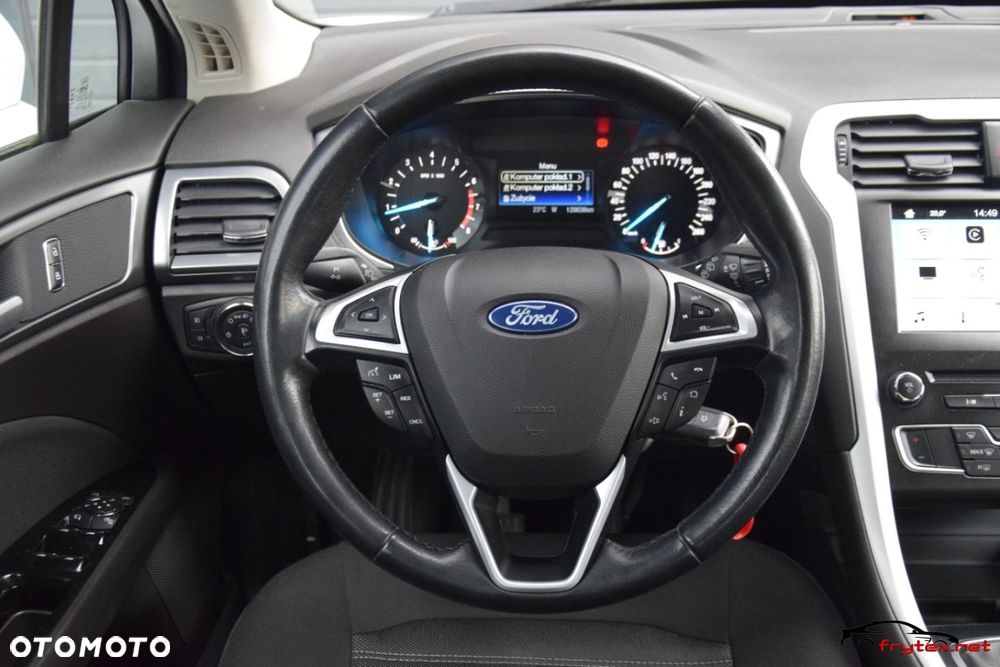 Ford Mondeo - 32