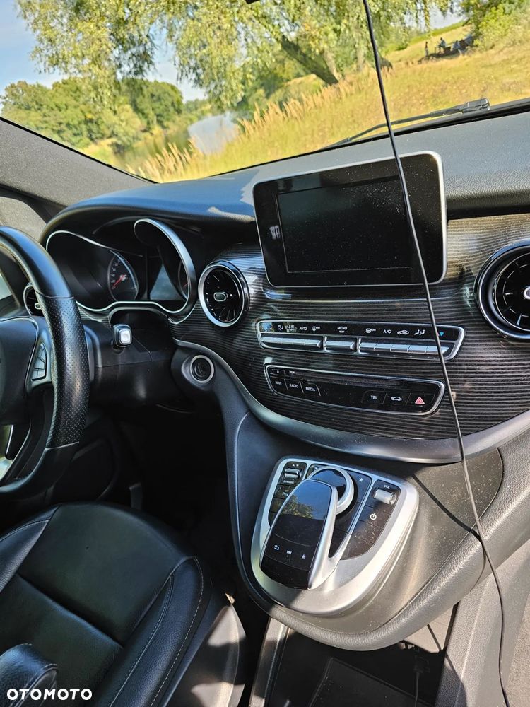 Mercedes-Benz Klasa V 300 d Extralang 9G-TRONIC Avantgarde Edition - 13
