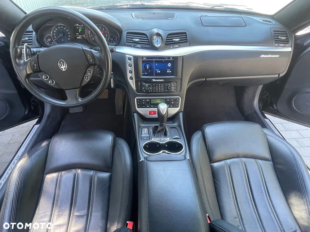 Maserati GranTurismo Automat - 14