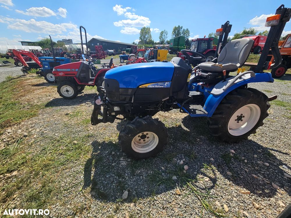 New Holland TC 24 4x4 - 3