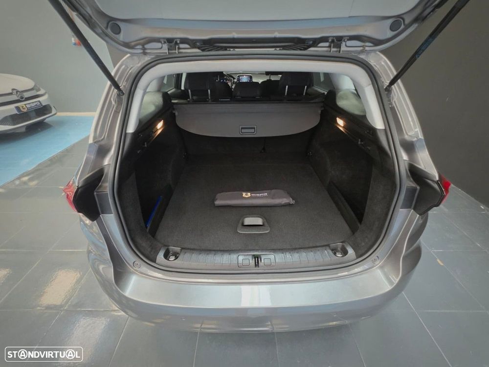 Fiat Tipo Station Wagon 1.3 M-Jet Lounge - 18