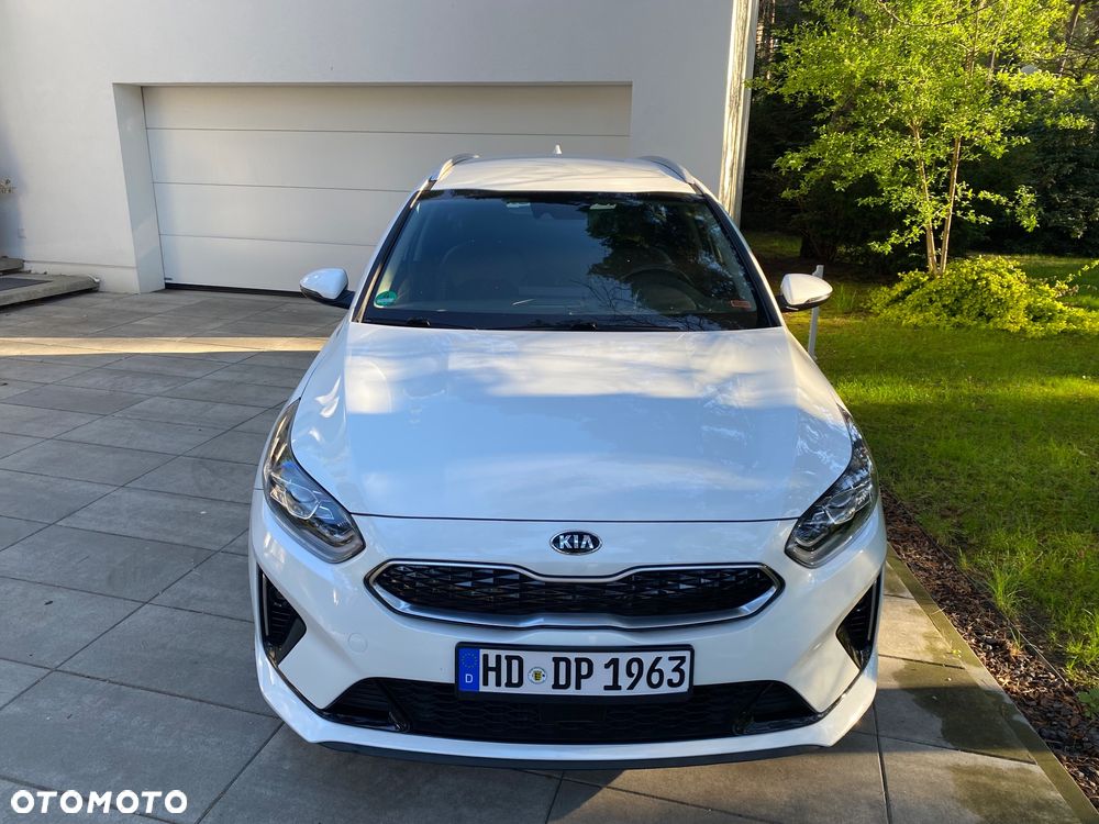 Kia Ceed - 4