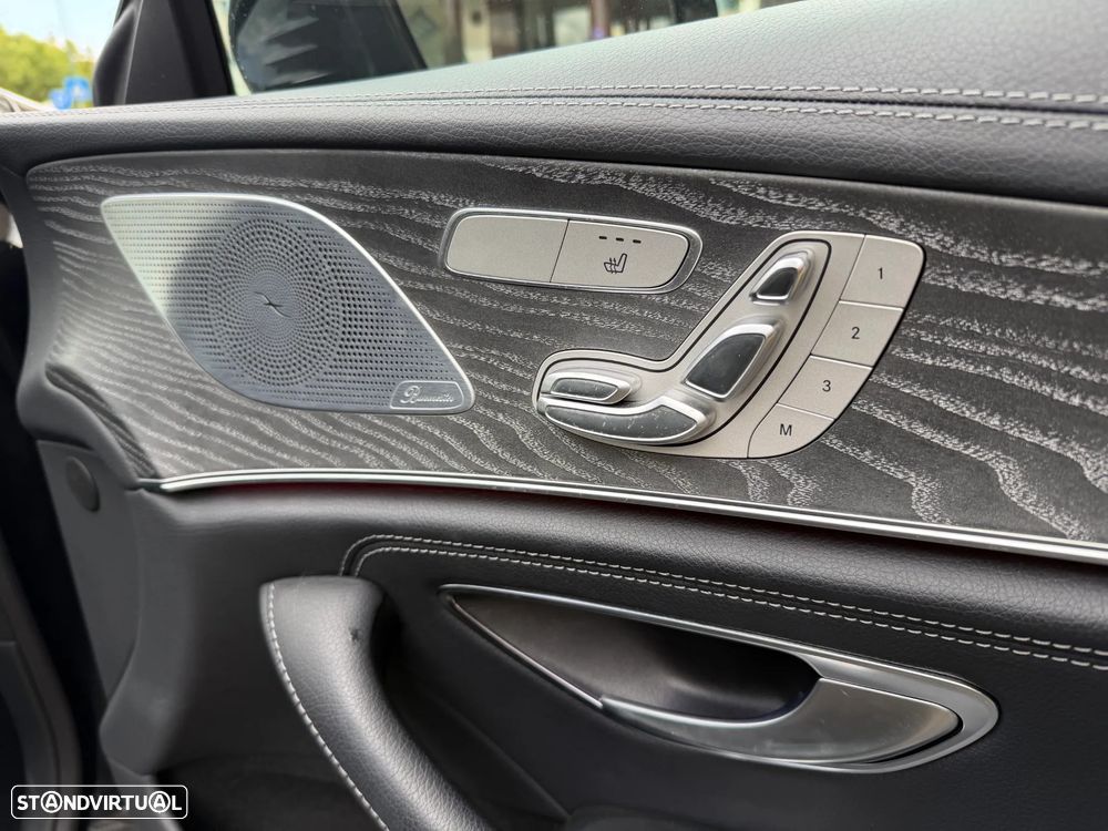 Mercedes-Benz CLS 400 d 4Matic AMG Line - 9