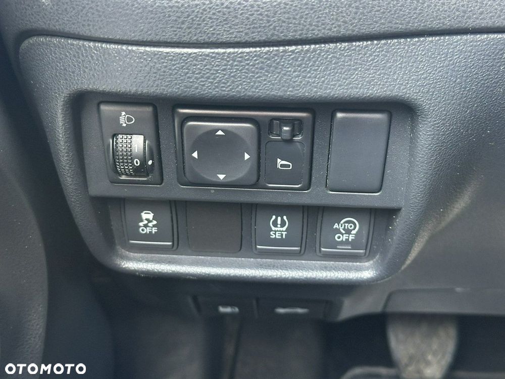 Nissan Juke 1.2 DIG-T Tekna EU6 - 22