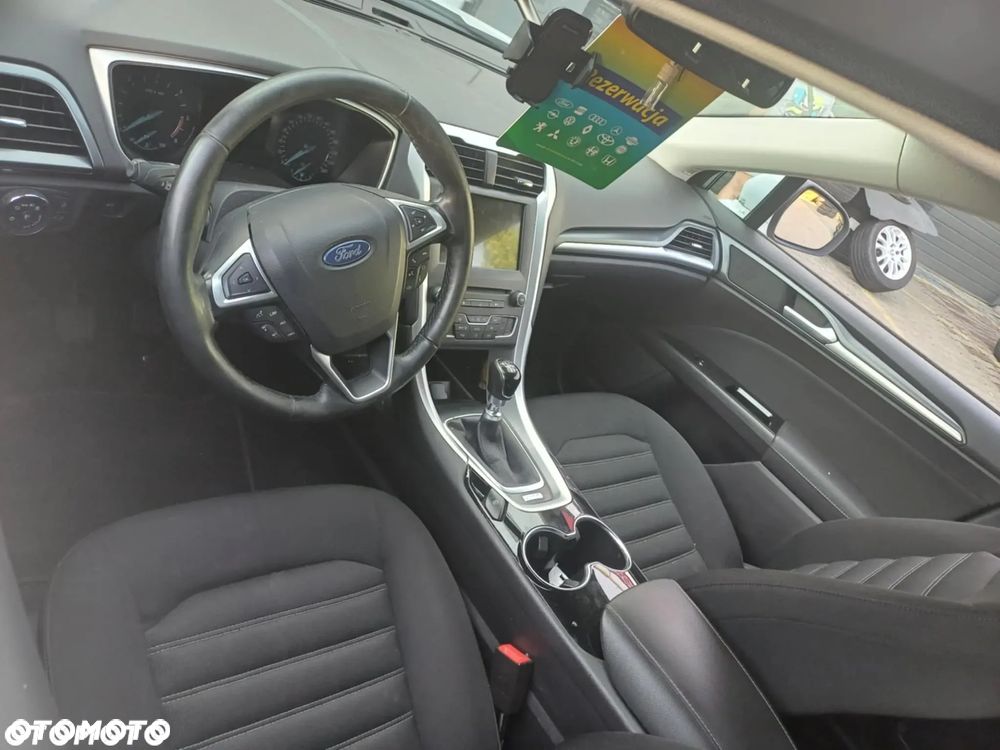 Ford Mondeo 2.0 TDCi ECOnetic Start-Stopp Business Edition - 12