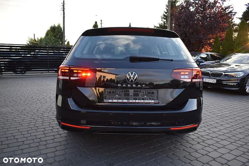Volkswagen Passat Variant 1.5 TSI OPF DSG Highline - 29