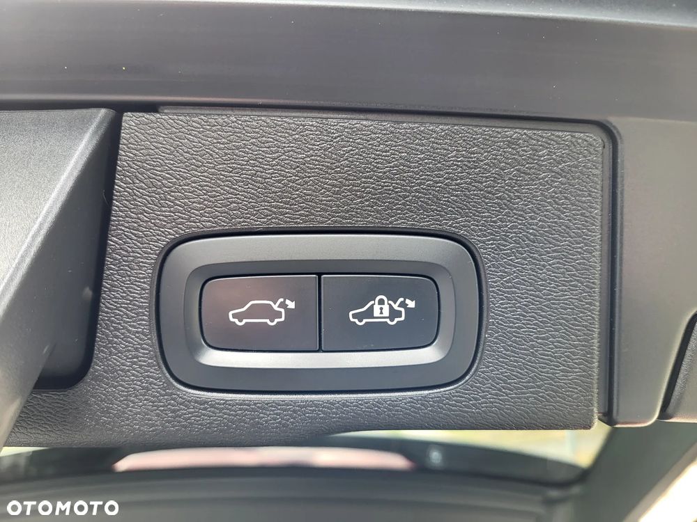 Volvo XC 60 B4 B Geartronic Momentum Pro - 15