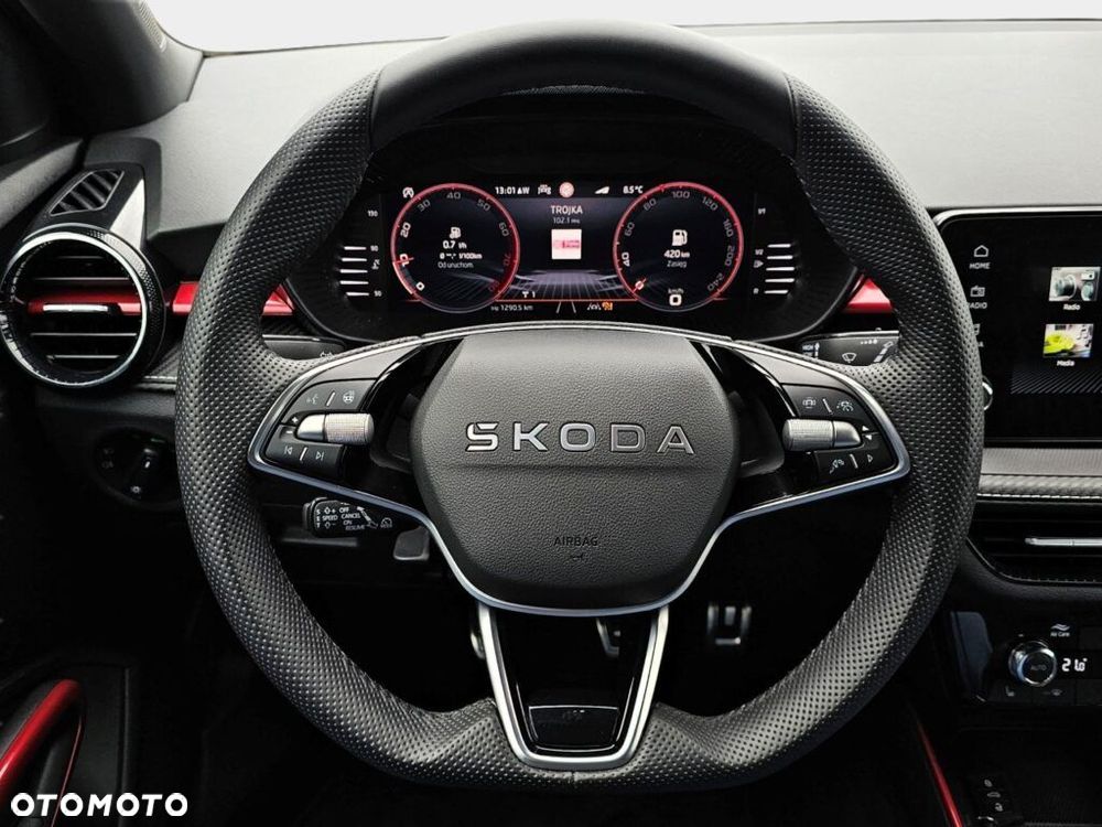 Skoda Fabia 1.0 TSI Monte Carlo - 29