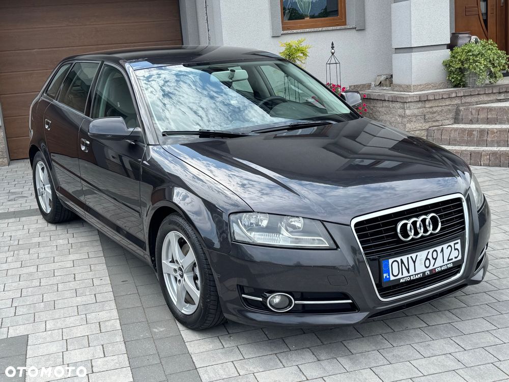 Audi A3 Sportback 2.0 TDI DPF Ambiente - 6