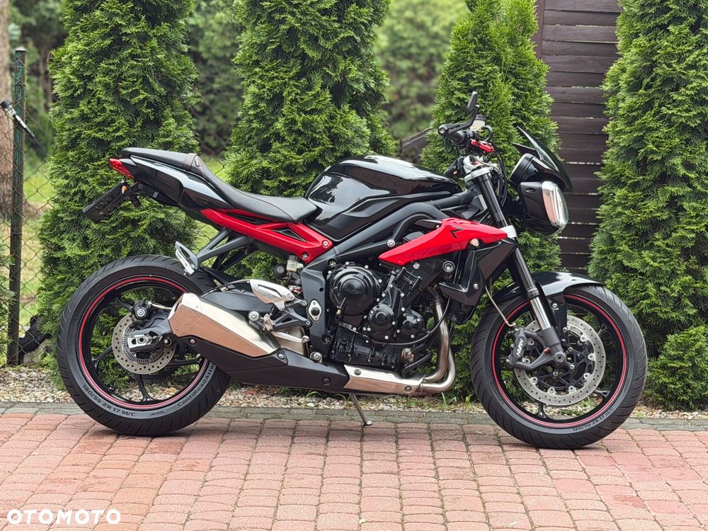 Triumph Street Triple - 4