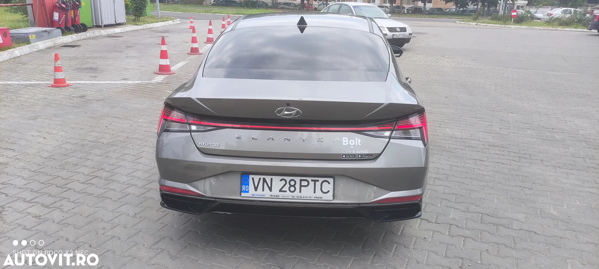 Hyundai Elantra 1.6 l 123 CP CVT Highway - 3