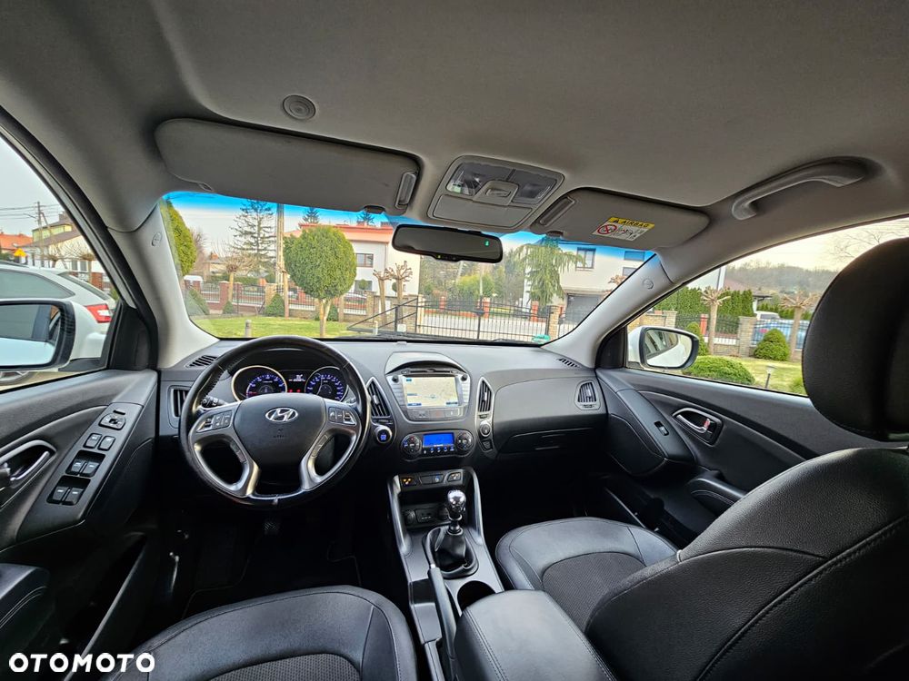 Hyundai ix35 1.6 2WD Fifa World Cup Edition - 21