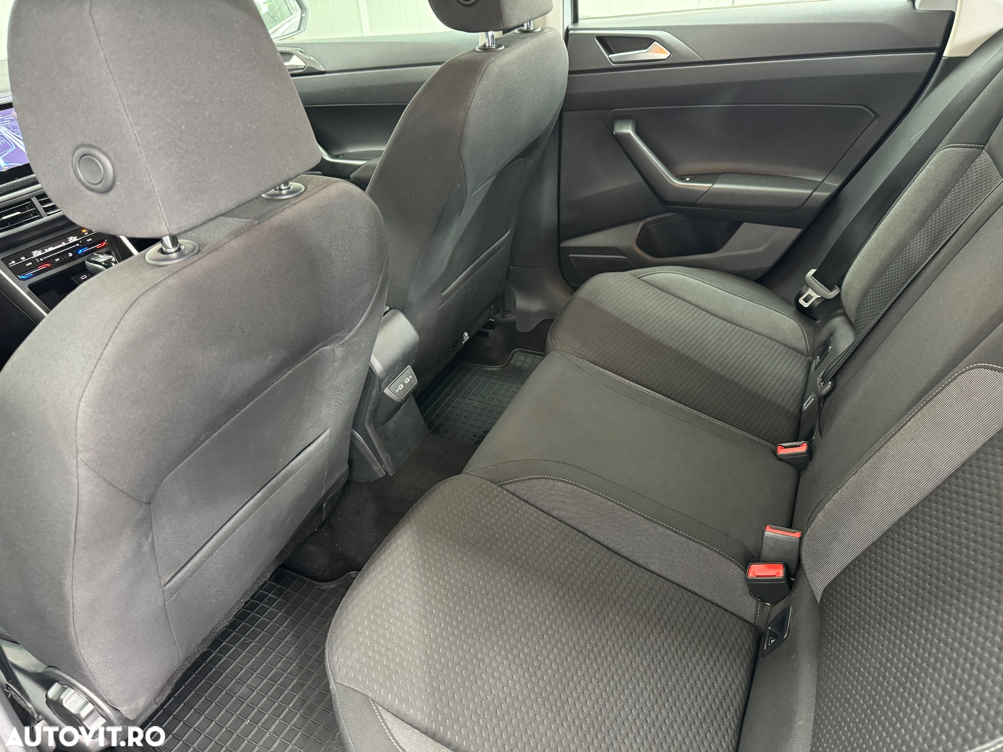 Volkswagen Polo 1.0 TSI DSG Life - 15