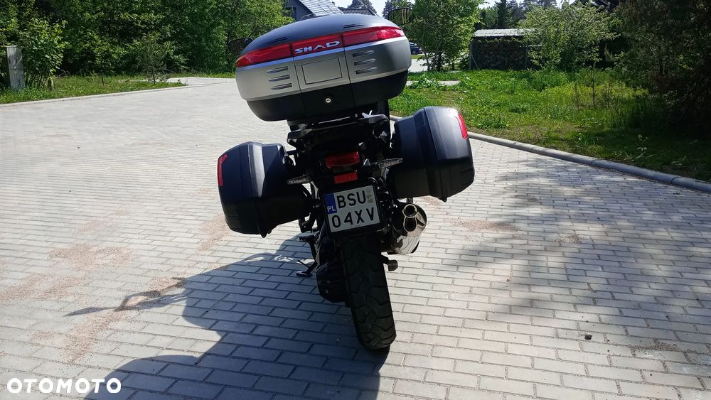 Honda VFR - 5