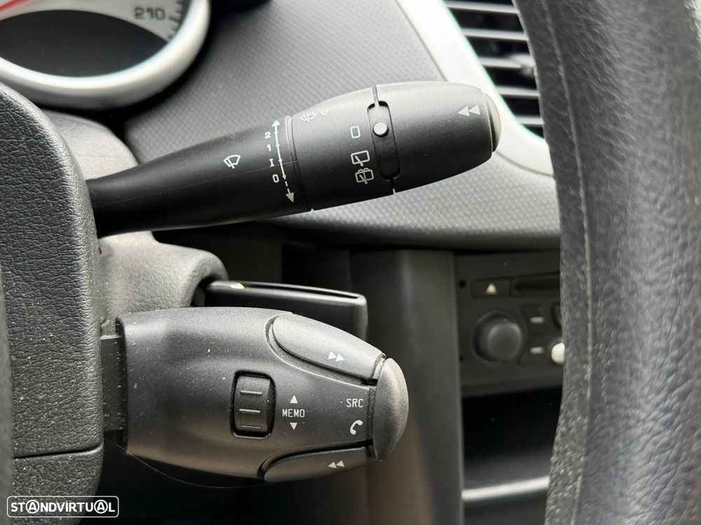 Peugeot 207 SW 1.4 Premium - 13