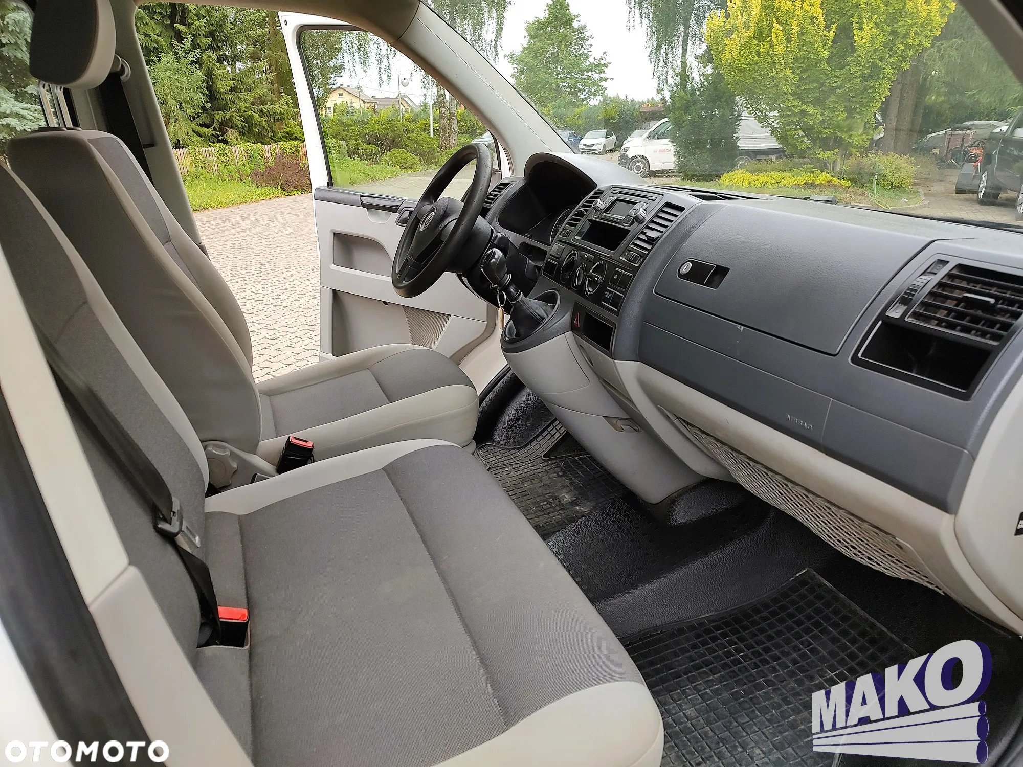 Volkswagen Transporter T5 - 16