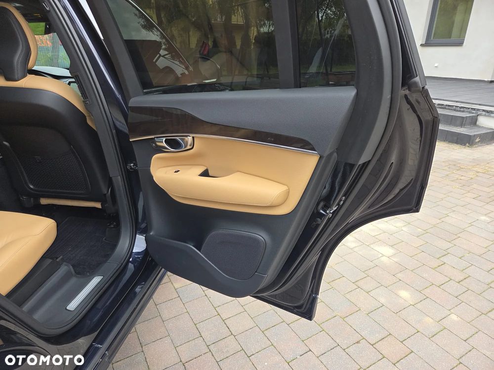 Volvo XC 90 T6 AWD Momentum 7os - 20